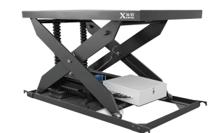 多柱鋁合金升降平臺(tái)在機(jī)場(chǎng)檢修中的優(yōu)勢(shì)